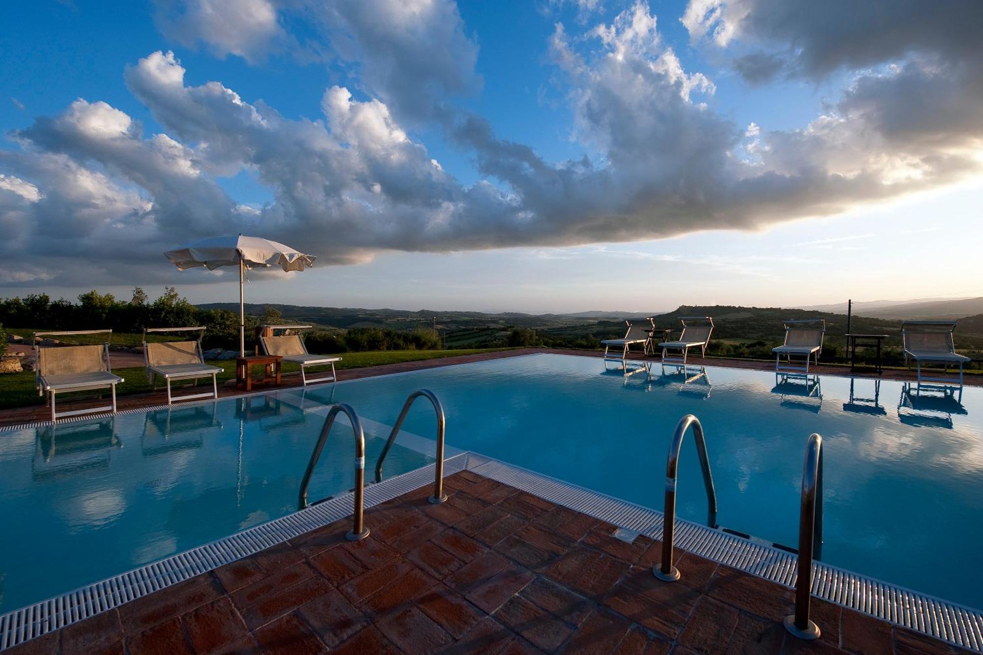 Saturnia Tuscany Country House Exterior photo